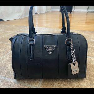 Perfect condition GUESS tote